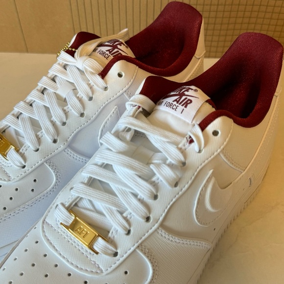 Final Sale!!! 🌺 NIKE 🌺 Nike Air Force 1 '07 SE  👟 - Picture 8 of 14